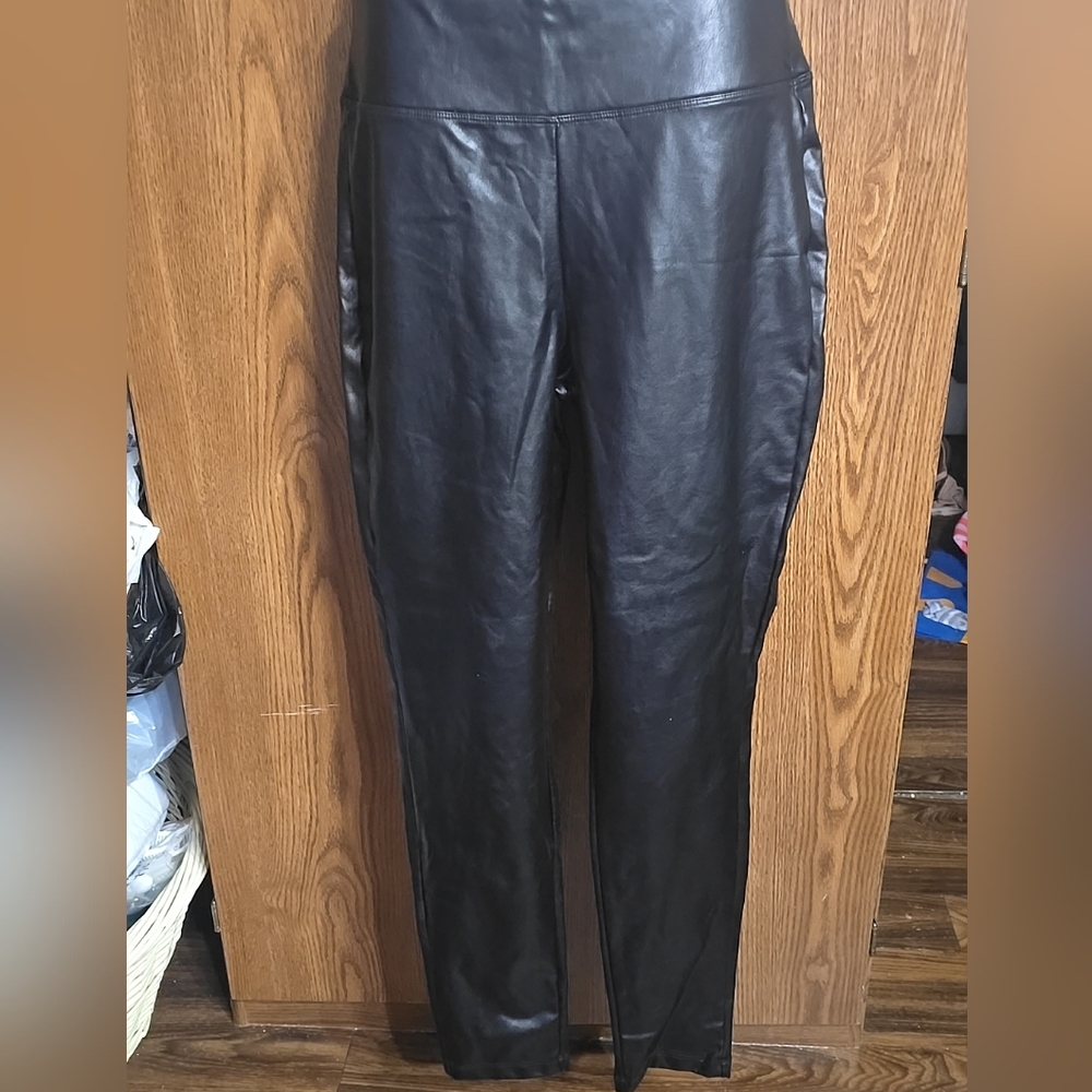 Rewash Shiny Black Faux Leather Pants